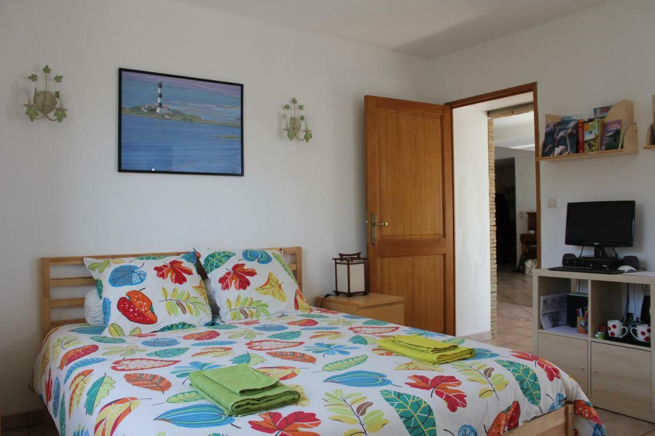 Mas Dou L'Estele Chambre D'Hotes Arles Kültér fotó